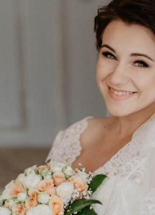 Продаю весільну сукню3 фото