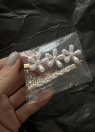 Заколки для волосся