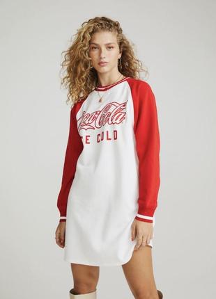 Свитшот толстовка худи платья h&m с принтом coca-cola3 фото