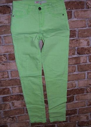 Джинсы  скинни яркие девочке 13 лет