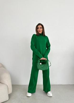 Біла сумочка багет з метеликами