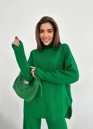 Біла сумочка багет з метеликами