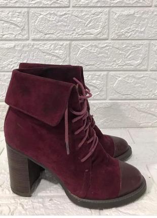 Брендовые замшевые ботиночки 36р. medea