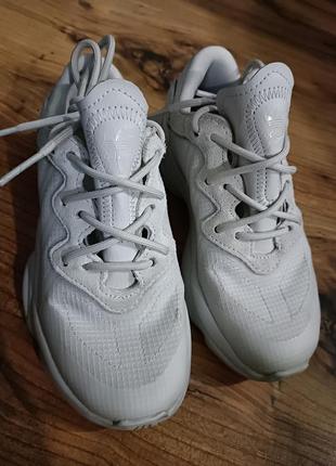 Женские кроссовки оригинал adidas ozweego, 32 размера, стелька 19'5 см