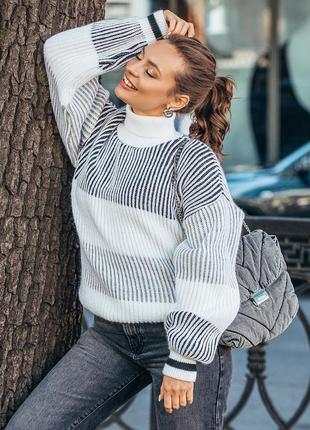 Свитер в стиле oversize арт. 242, белый+черный