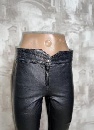 Черные кожаные узкие брюки,скинни6 фото
