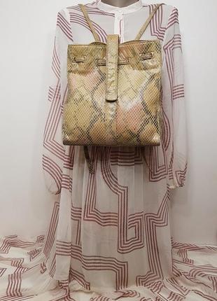 Кожаный рюкзак funbag италия с лазерным напылением2 фото