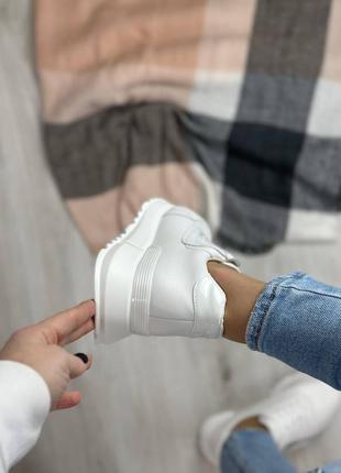 Женские белые кожаные кроссовки, натуральная кожа2 фото