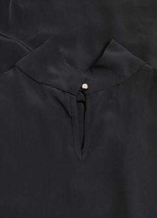 Черная блузка с жемчугом dorothy perkins, черная майка с жемчужинами и треугольным вырезом8 фото
