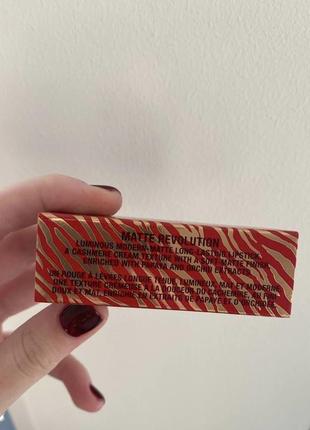 Матова помада для губ charlotte tilbury walk of a star