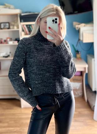 Укороченная кофта zara с высокой горловиной