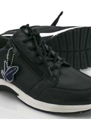 Кроссовки caprice