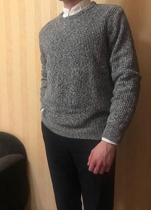 Базовый серый свитер