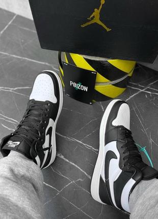 Круті чоловічі високі кросівки nike air jordan retro 1 black white чорно-білі2 фото