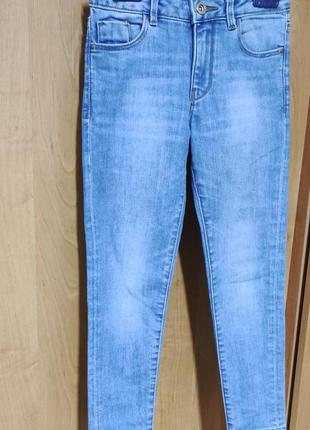 Классные джинсы для девочки zara