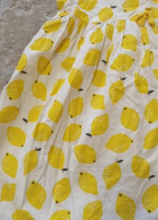 Шикарное платье в лимончик4 фото