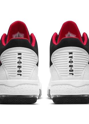 Кроссовки jordan max aura 2 3
