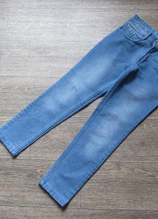 Джинси.