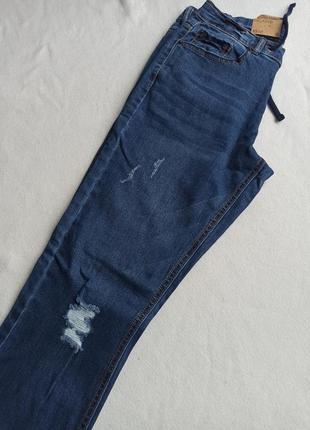 Джинсы женские