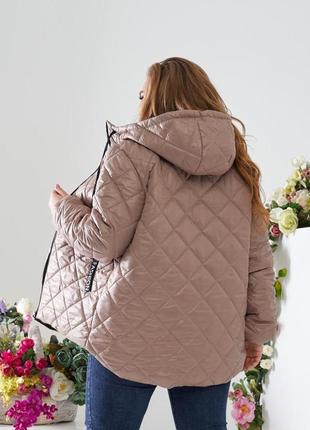 Супер стильна жіноча демісезонна куртка з капюшоном9 фото