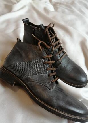 Кожаные ботинки дорого итальянского бренда3 фото