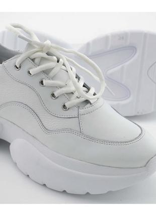 Кроссовки l'amo