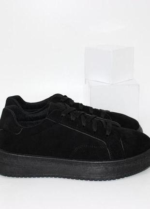 Туфли женские комфортные на шнурках

в черном цвете2 фото