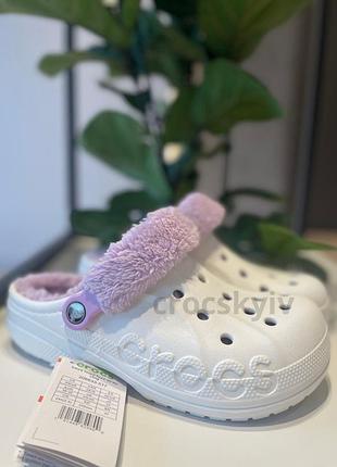 Сабо crocs baya lined fuzz strap
