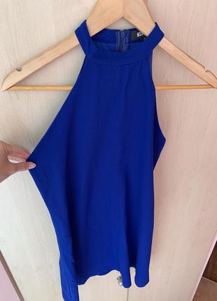 Яркое короткое платье цвета электрик от бренда misguided2 фото