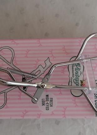 Щипцы для завивки ресниц, керлер от vintage cosmetics company