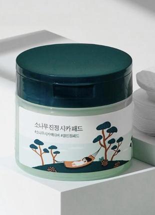 Заспокійливі тонер-педи з екстрактом голок сосни round lab pine calming cica pad 50 шт