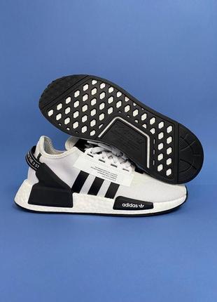 Кроссовки adidas nmd r1 v2