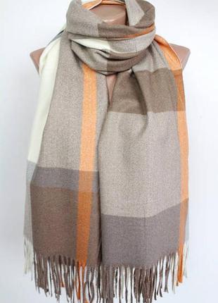 Красивый теплый кашемировый шарф