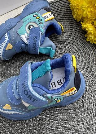 Кросівки діно 5