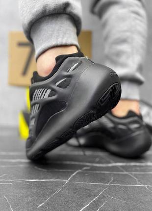 Нереальные мужские кроссовки adidas yeezy boost 700 v3 alvah чёрные3 фото