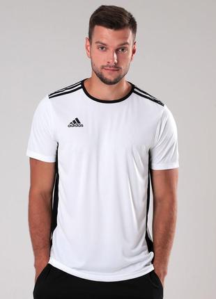 Чоловіча футболка оригінал adidas, розмір s.