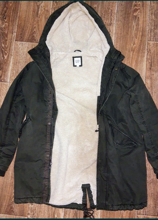 Зимова куртка з тканини холлофайбер