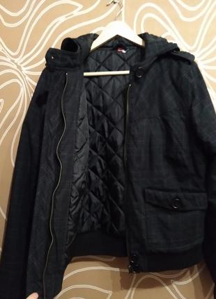Женская куртка в клетку размер s, m6 фото