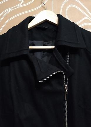 Черное укороченное женское пальто косуха от marks& spencer5 фото