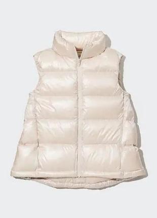 Жилет ультралегкий пуховий uniqlo