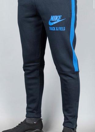 Чоловічи штани.