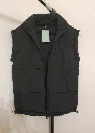 Жилет куртка пуховик h&m3 фото