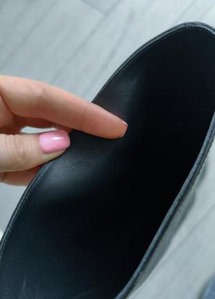 Шкіряні чоботи