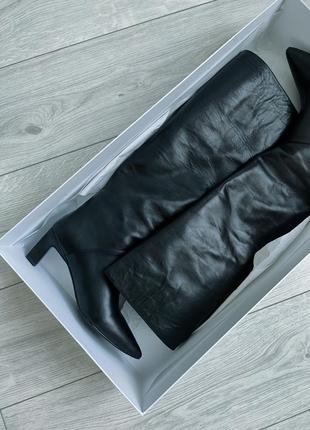 Шкіряні чоботи