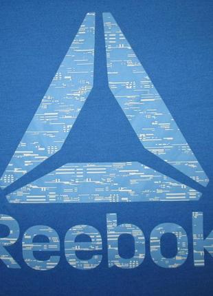 Фирменная спортивная футболка с фактурным логотипом reebok оригинал5 фото