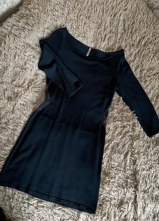 Облягаюче плаття