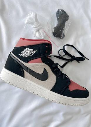 Шкіряні високі кросівки nike mid rust strawberry valentine10 фото