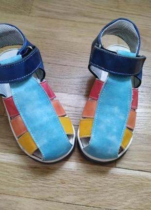 Босоніжки, сандалі сандалі брендові chіcco