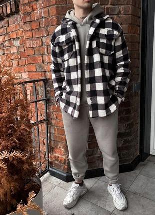 Теплая мужская рубашка в клетку оверсайз