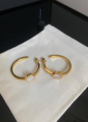 Брендовые серьги